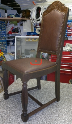 Antiker Stuhl nachher